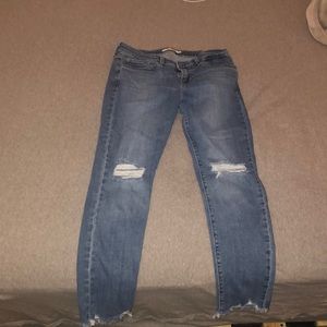 levi’s denim distressed jeans